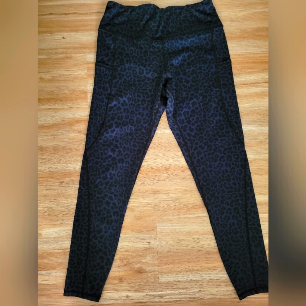 Cheetah Print Leggings Size XL